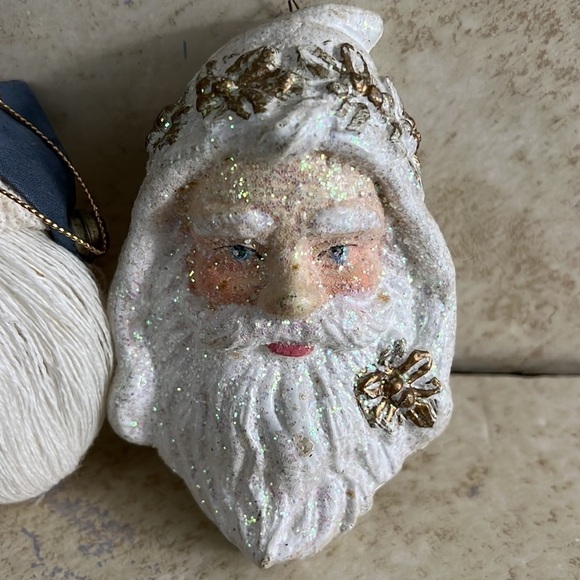 Lot of 5 Vintage Christmas Santa Ornaments Resin Ceramic - Picture 6 of 9